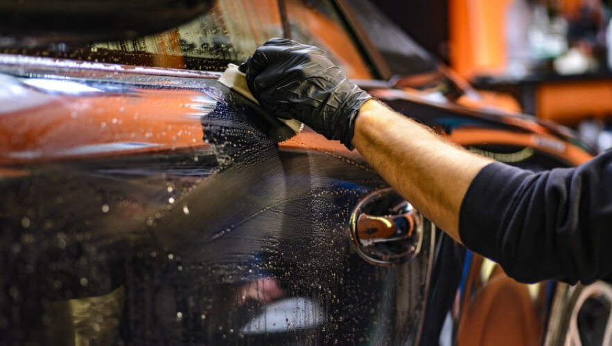 どのコーティングの種類が自分の車に合うの Diyから専門業者依頼までの全て シャイニングカーズ